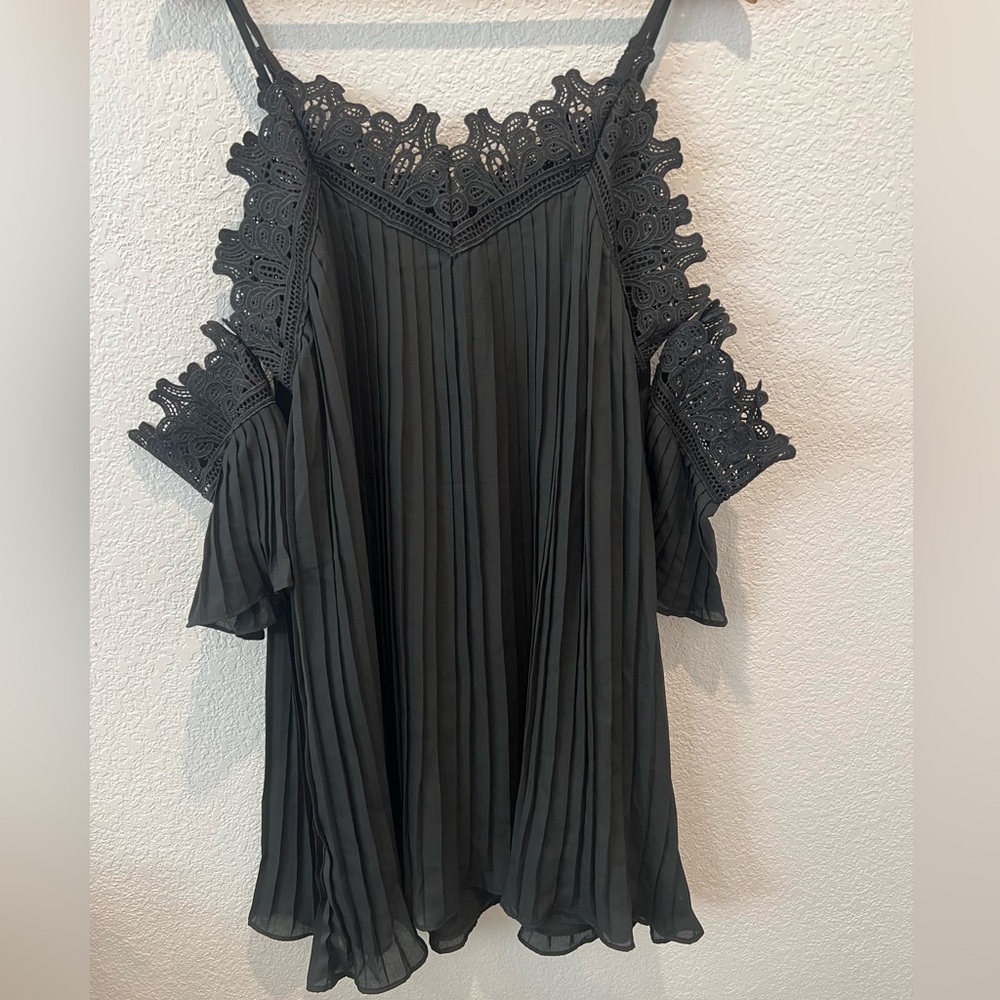 Endless Rose, Black, Cold Shoulder, Lace and Pleated dress, Size M